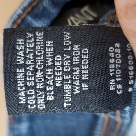 Lane Bryant blue Jean 2 button shorts shorts 5 pocket - Picture 13 of 14